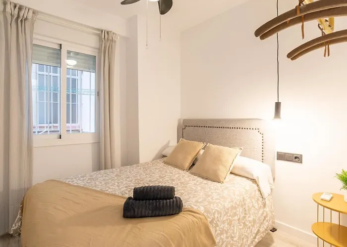 Nuevo Estacion Playa 3 Dorm Ac Màlaga